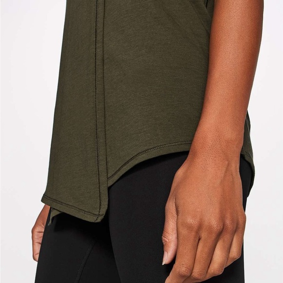 Lululemon Knot A Problem Tee in Dark Olive - Picture 5 of 10